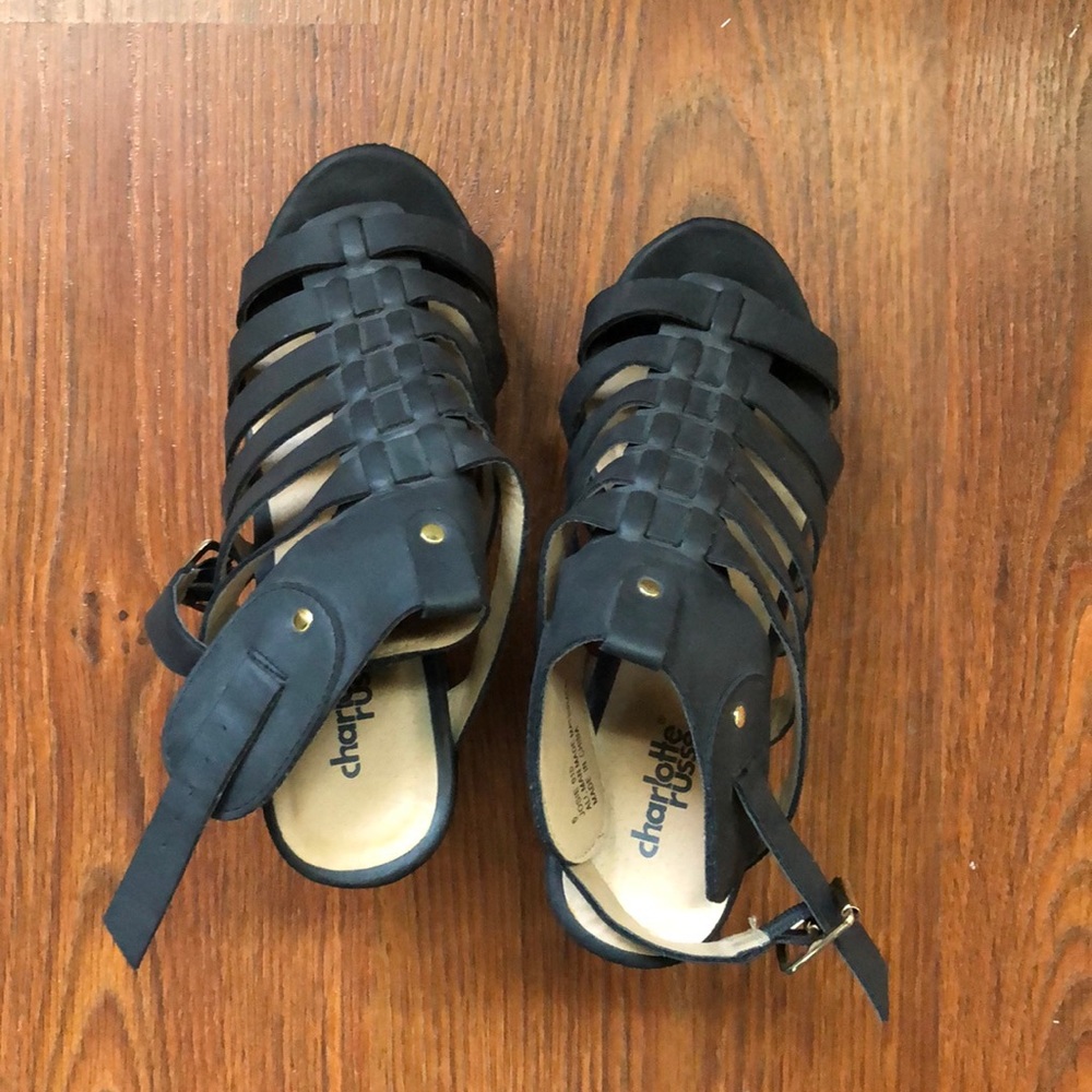 Charlotte Russe black wedges